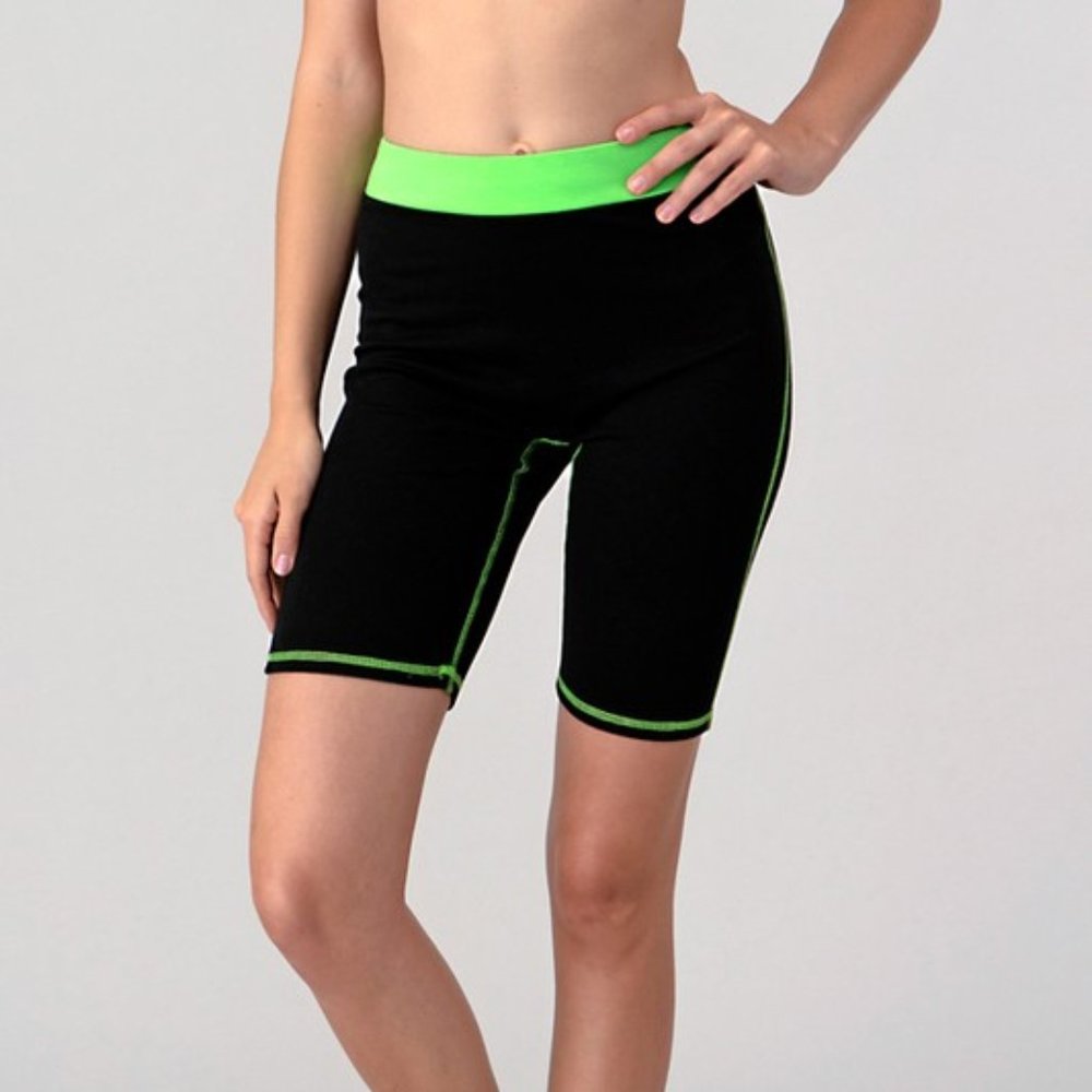 WOMEN’S BIKER SHORT WITH CONTRAST BAND